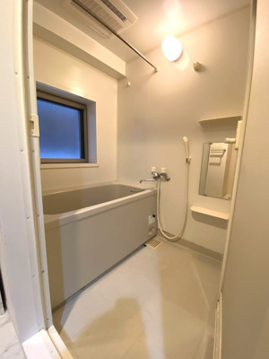 【浴室】 | シャルマンドミール