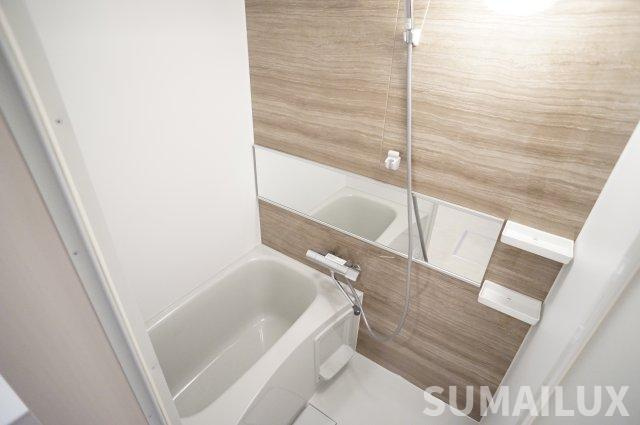 メゾンクレール御領の浴室