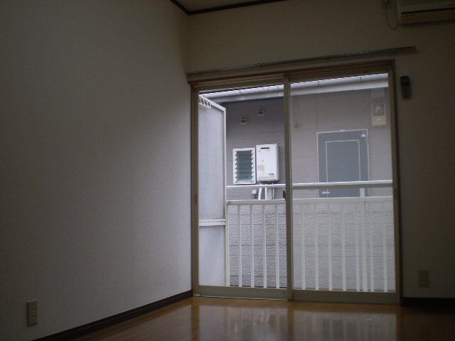 ＬＩＳＳＡグランデの内装|室内２