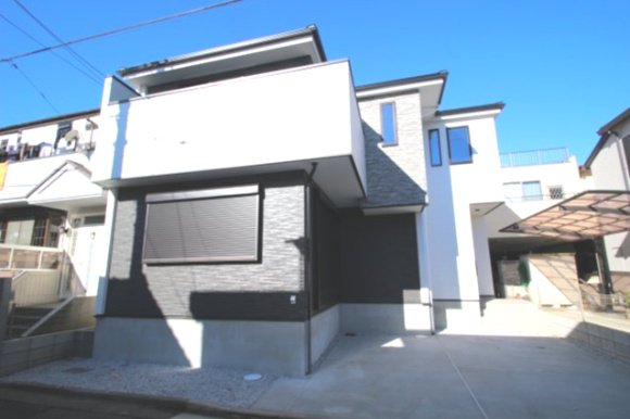 【KEIAI　Grace】東村山市富士見町５期の外観|西武拝島線「小川」歩15分♪小川駅周辺は再開発により、地上27階建ての再開発ビルや広場が誕生し、利便性が飛躍的に向上します。