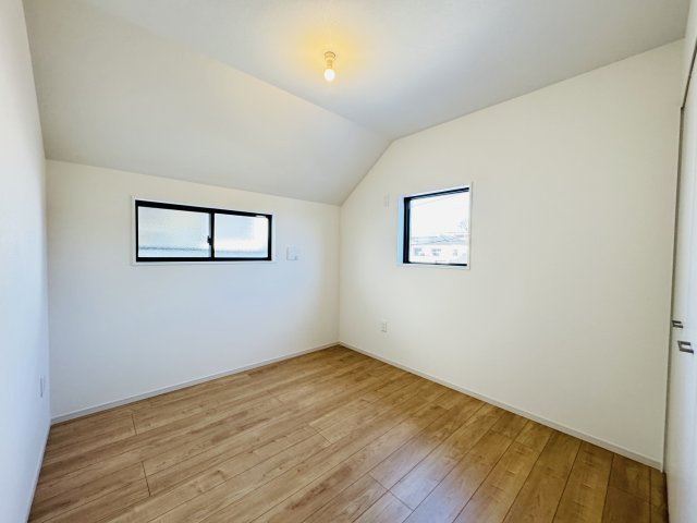 流山市江戸川台西２丁目新築戸建【江戸川台小学校：9分】の子供部屋|5.5帖洋室