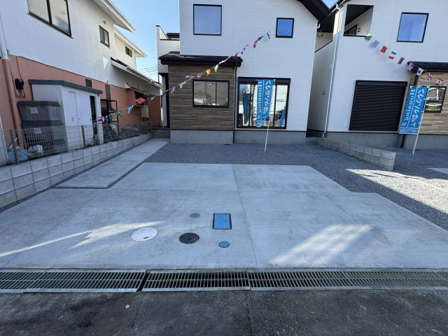 流山市江戸川台西２丁目新築戸建【江戸川台小学校：9分】の駐車場|2号棟駐車スペース・並列2台駐車可