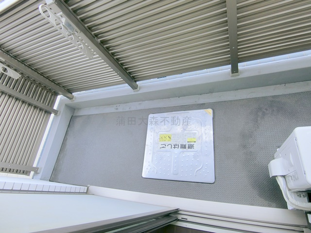 グランドコンシェルジュ蒲田イーストのバルコニー|物干し金具付きのバルコニー