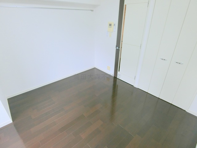 グランドコンシェルジュ蒲田イーストの居間・リビング