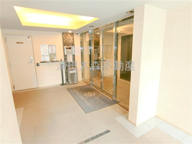 グランドコンシェルジュ蒲田イーストのエントランス