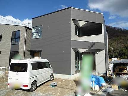 広島市安佐北区深川７丁目　新築一戸建て(全2棟)の外観