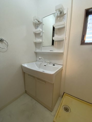 【独立洗面台】 | コモ・ドありえⅠ