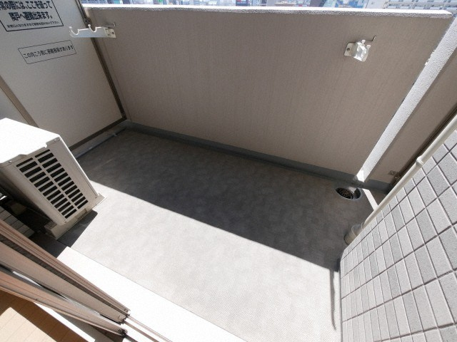 大阪市西区南堀江４丁目の賃貸マンションのバルコニー