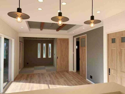 【居間・リビング】 | 栄町戸建(サカエマチコダテ)