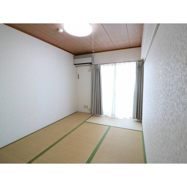 川崎市麻生区岡上の賃貸マンションの和室