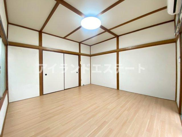 メゾンサユリ　陽当たり良好　角部屋　バストイレ別のその他