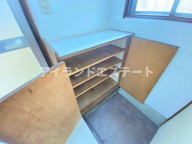 メゾンサユリ　陽当たり良好　角部屋　バストイレ別の設備