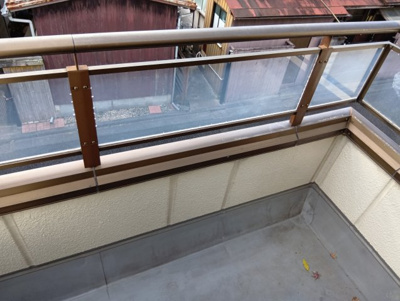 【バルコニー】