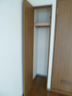 【収納】 | スカイコート高円寺第5 | クローゼット完備。