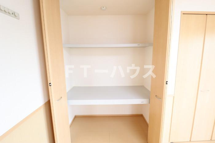 グランド・ソレーユ　Ⅰの収納