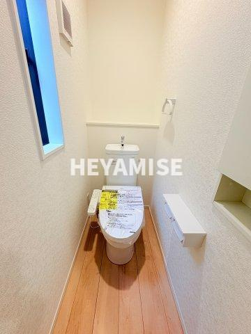 北栄町新築戸建のトイレ