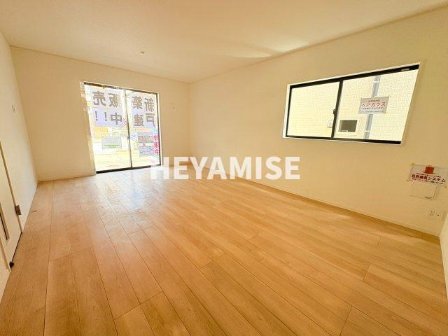 北栄町新築戸建の居間・リビング