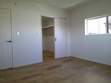 廿日市市佐方3丁目　新築一戸建ての洋室