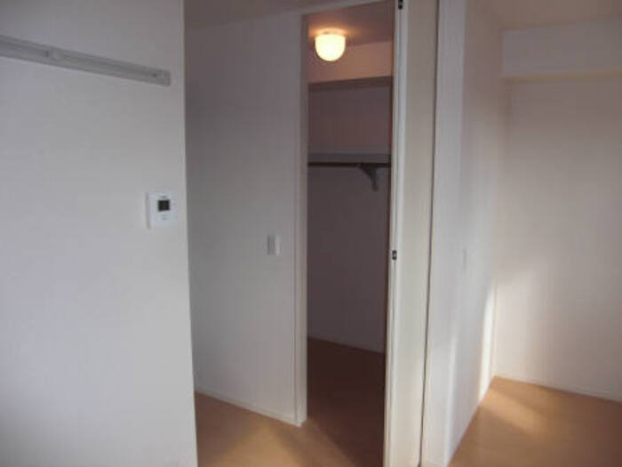 D-Room AKIの収納|ウォークインクローゼット