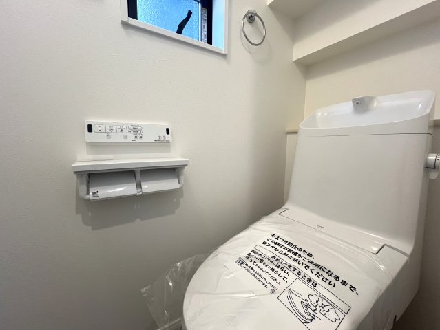 『なが』く・『つ』ねに・『た』のしめる♪そんな街『長津田』緑区長津田町新築戸建のトイレ