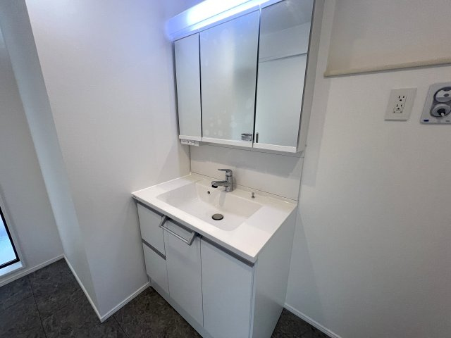 『なが』く・『つ』ねに・『た』のしめる♪そんな街『長津田』緑区長津田町新築戸建の独立洗面台