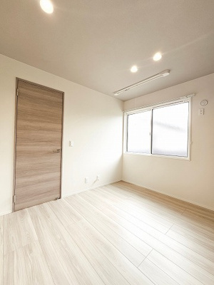 【洋室】 | フレンシア