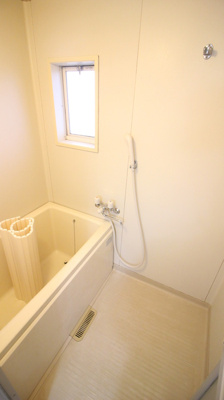 【浴室】 | ファミール城東A棟