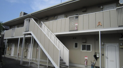 【エントランス】 | ファミール城東A棟