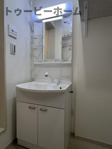 MELDIA入間市Ⅲの洗面所|忙しい朝には欠かせない洗面所です