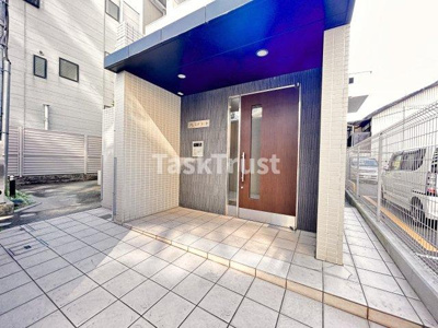 【エントランス】 | プレミアコート