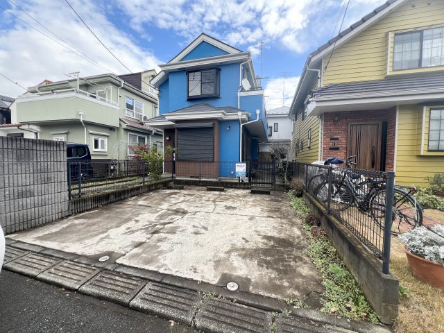 立川市砂川町6丁目　中古戸建　の駐車場