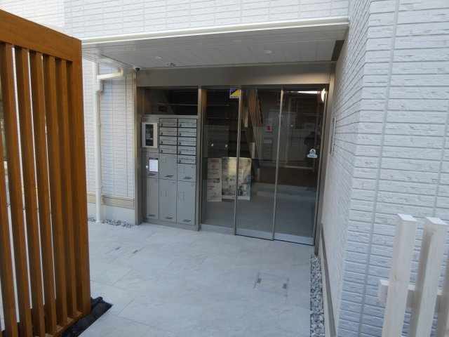 【エントランス】 | D-residence墨江
