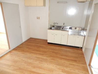 【居間・リビング】 | コーポラス高島新屋敷