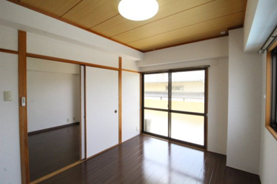 【居間・リビング】 | マンションＩＺＵＭＩ