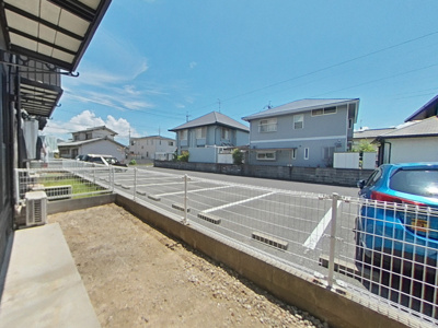 【庭】 | フリーダムスクエア小山