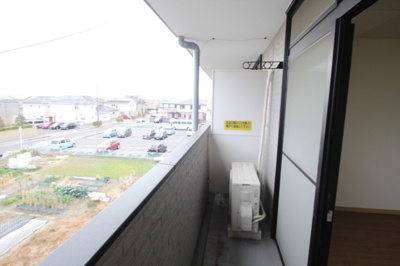 【バルコニー】 | フローラ都紀α