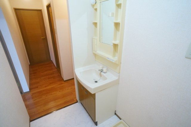 ビューテラスＢ