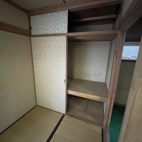 室蘭市宮の森町3丁目13－10戸建（黒）の収納