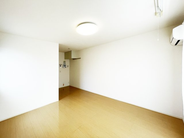 リヴェール F棟の居間・リビング