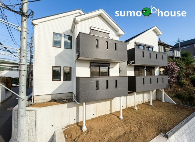 新築デザイナーズ分譲住宅全2棟　大倉山公園からの四季を感じられる立地　港北区大曽根台
