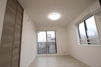 【居間・リビング】 | Resi NOIR