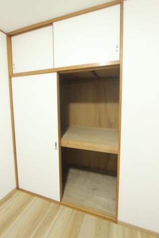 ドミール大泉の収納