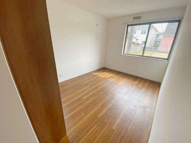 テラス ドゥ グリュⅡ棟の居間・リビング|居間です