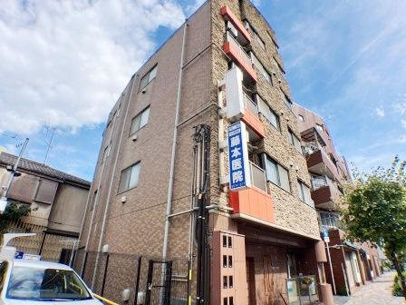 Ｂｅｌｌｅ　ｄｅｍｅｕｒｅ