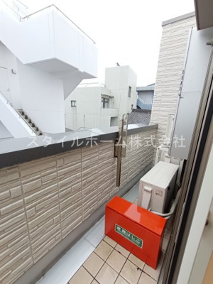 【バルコニー】 | ベルフィオーレK