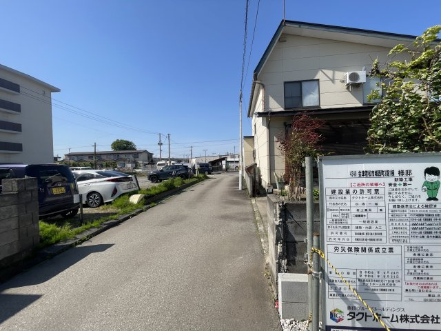 新築戸建・新築建売　会津若松市城西町3期　城西小・第四中の前面道路含む現地写真