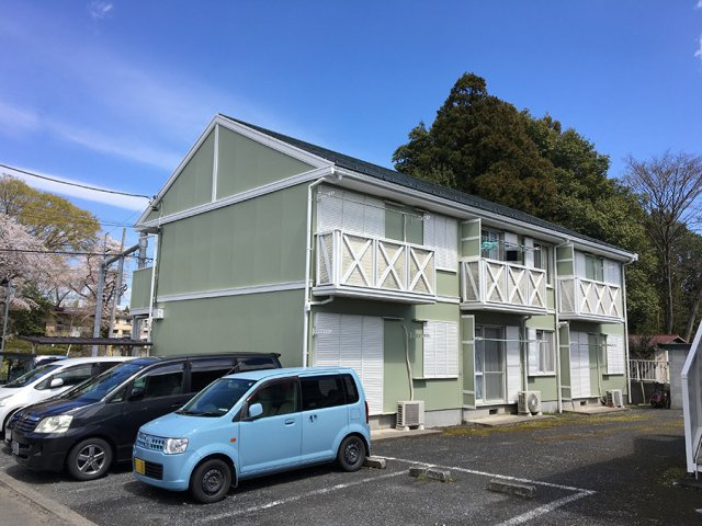 飯能市大字岩沢のアパートの外観