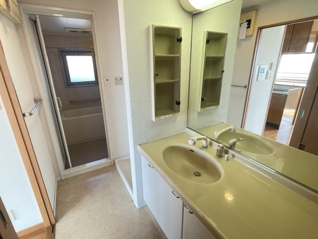 コアマンションネクステージ下通の脱衣所