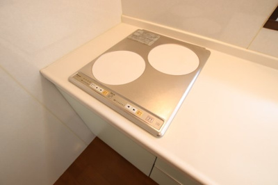 【設備】 | ベステ北野田 | IHコンロ