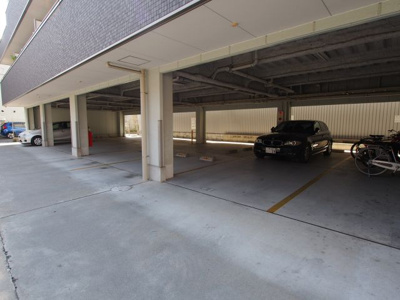 【駐車場】 | ベステ北野田